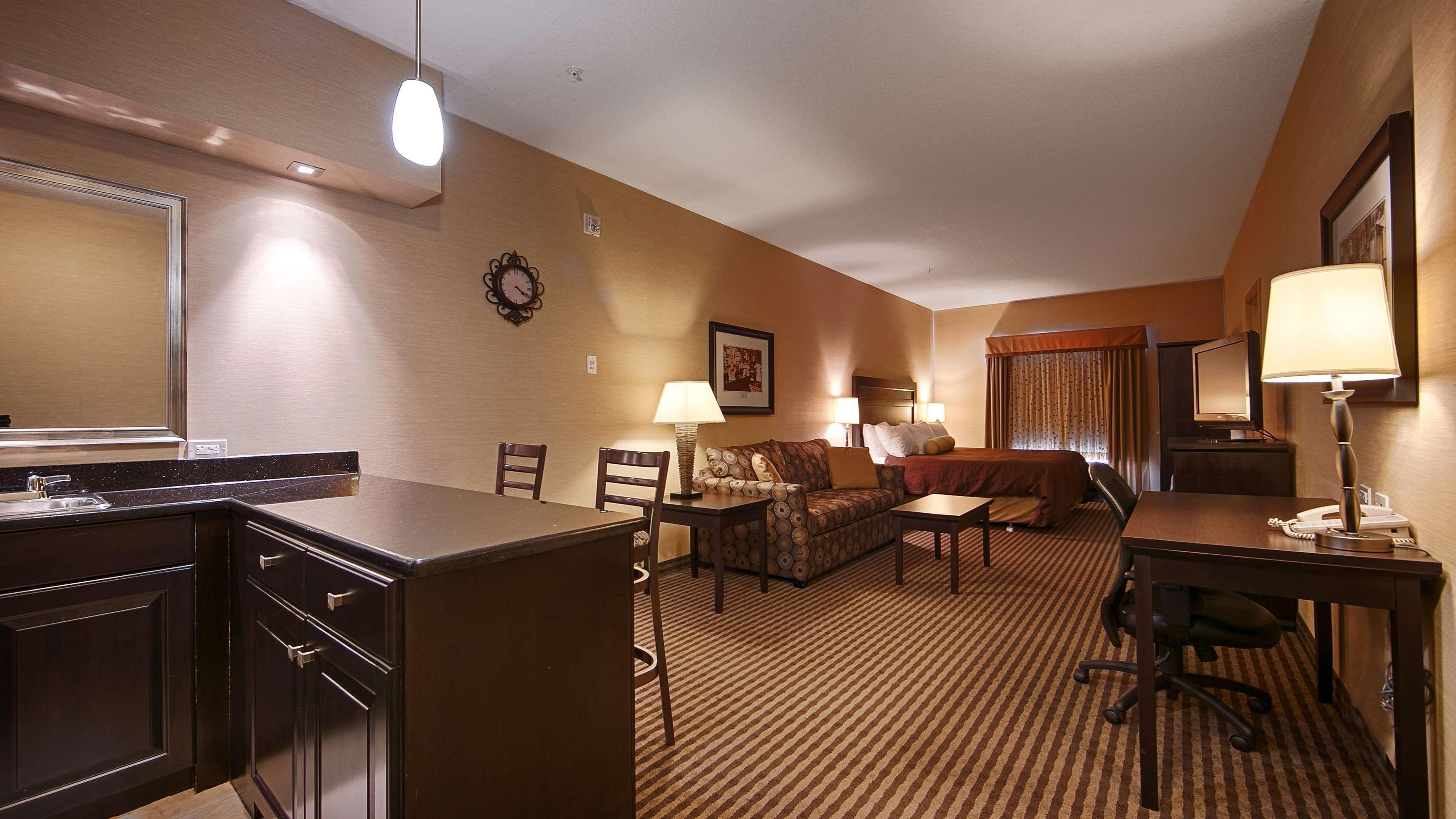 Best Western Sunrise Inn & Suites Stony Plain Ngoại thất bức ảnh