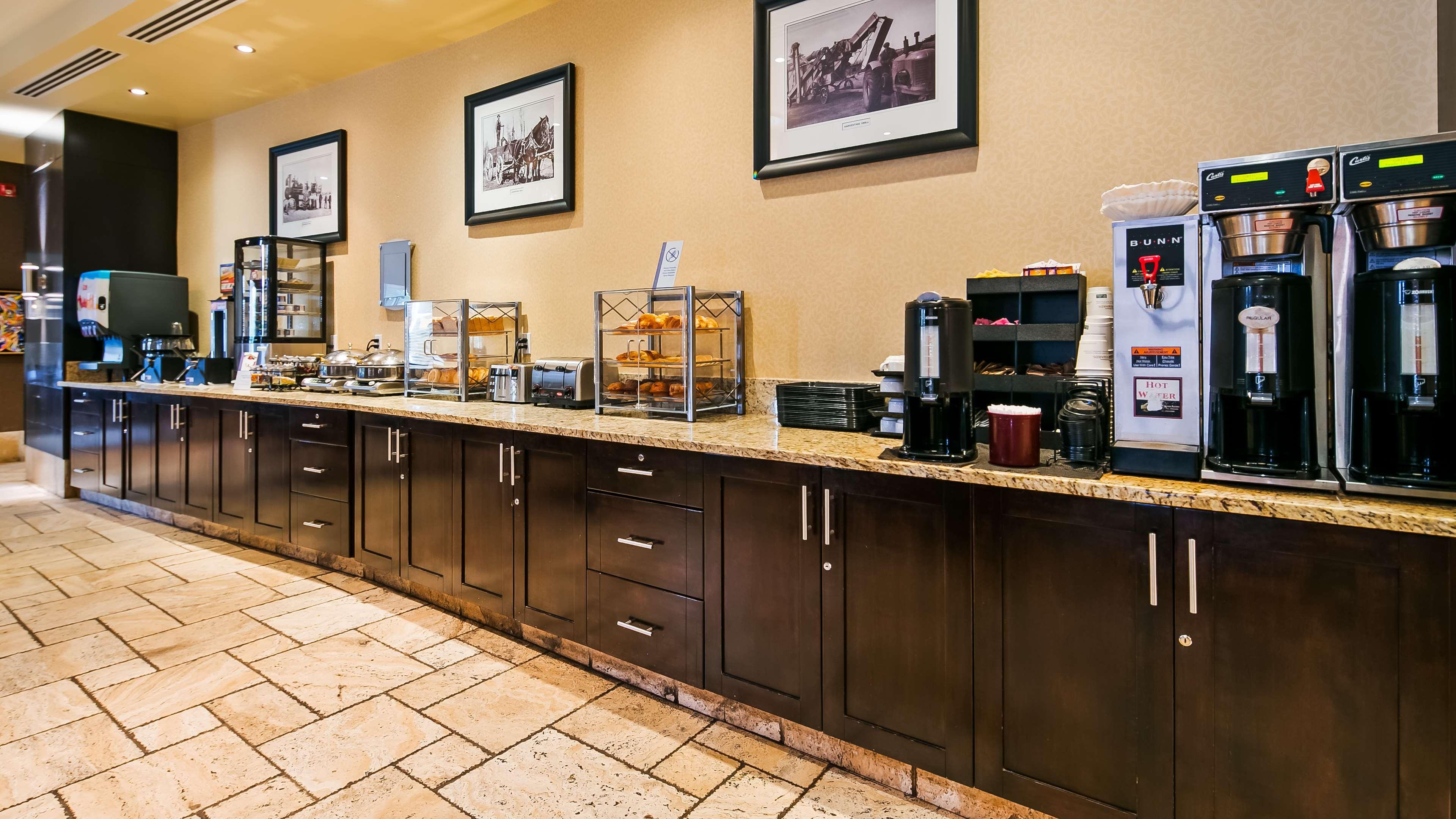 Best Western Sunrise Inn & Suites Stony Plain Ngoại thất bức ảnh