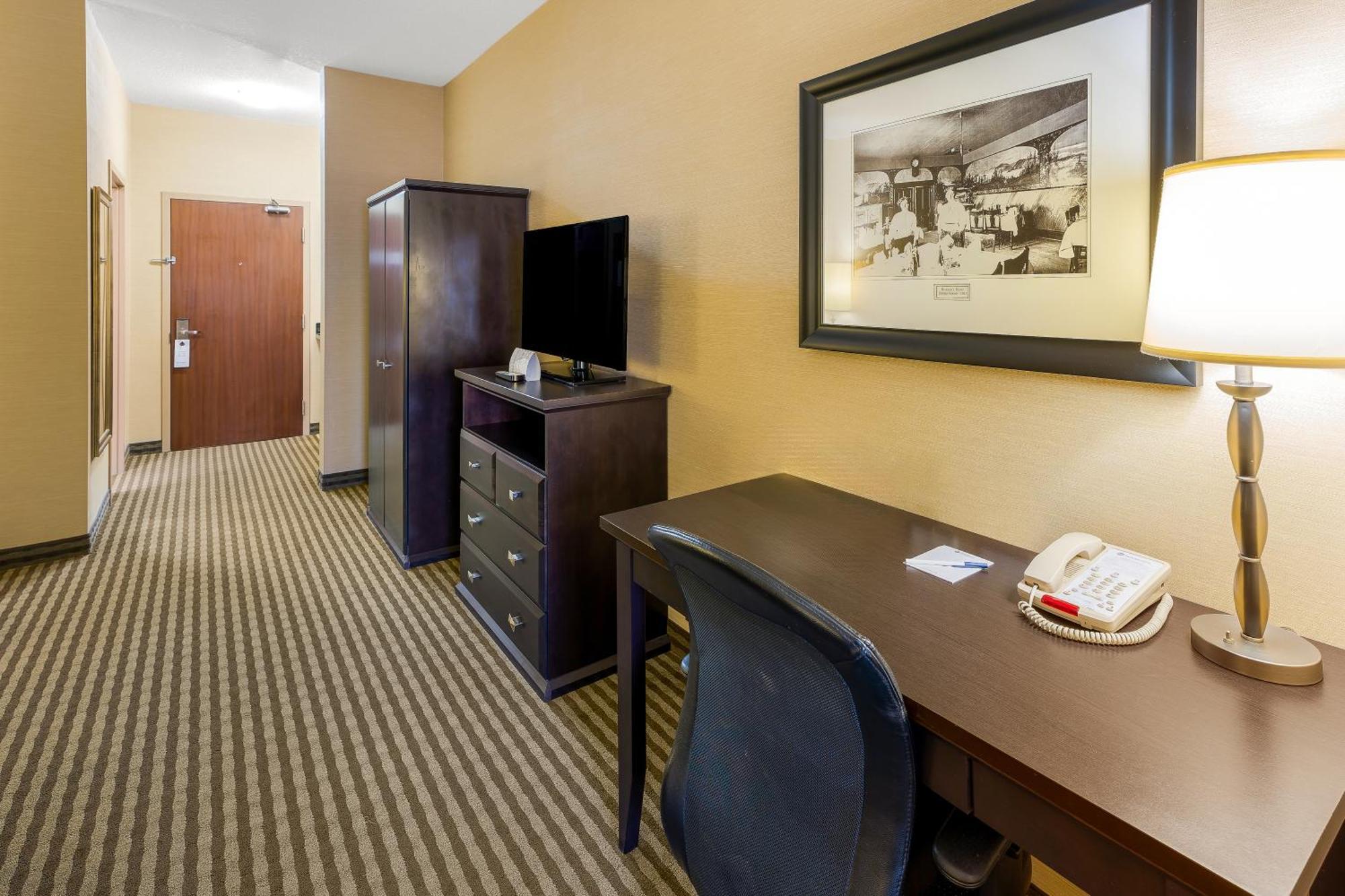 Best Western Sunrise Inn & Suites Stony Plain Ngoại thất bức ảnh