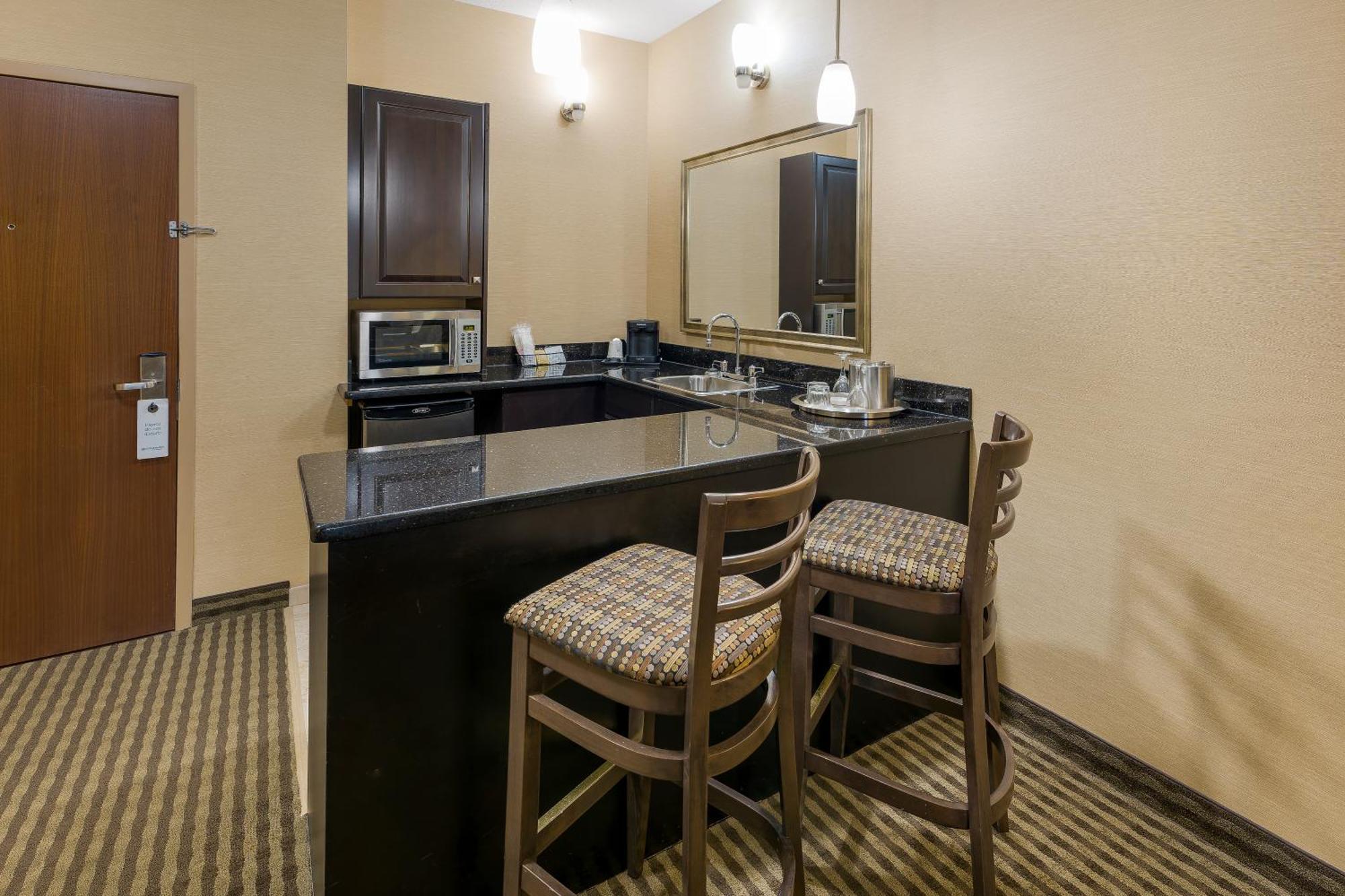 Best Western Sunrise Inn & Suites Stony Plain Ngoại thất bức ảnh