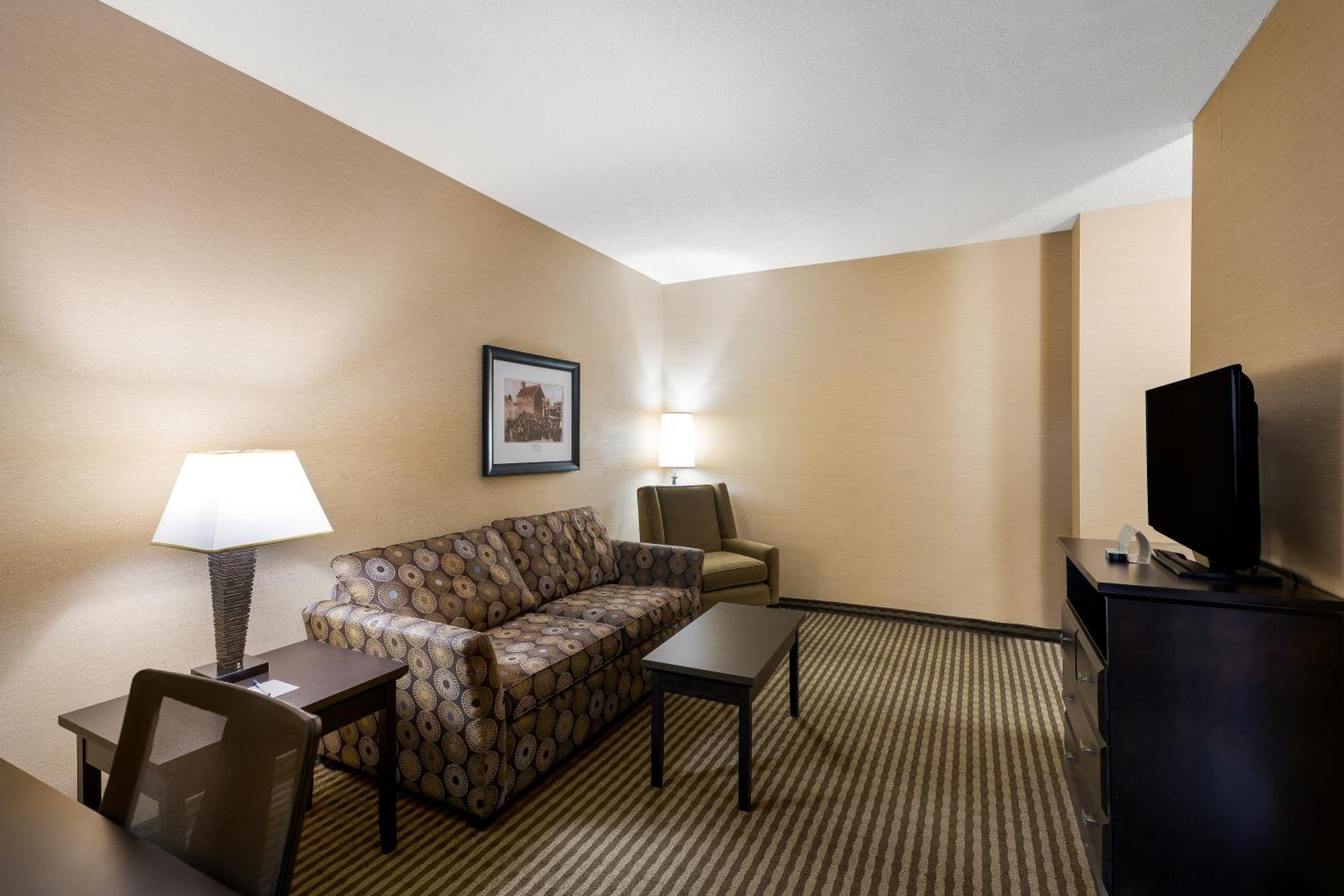 Best Western Sunrise Inn & Suites Stony Plain Ngoại thất bức ảnh