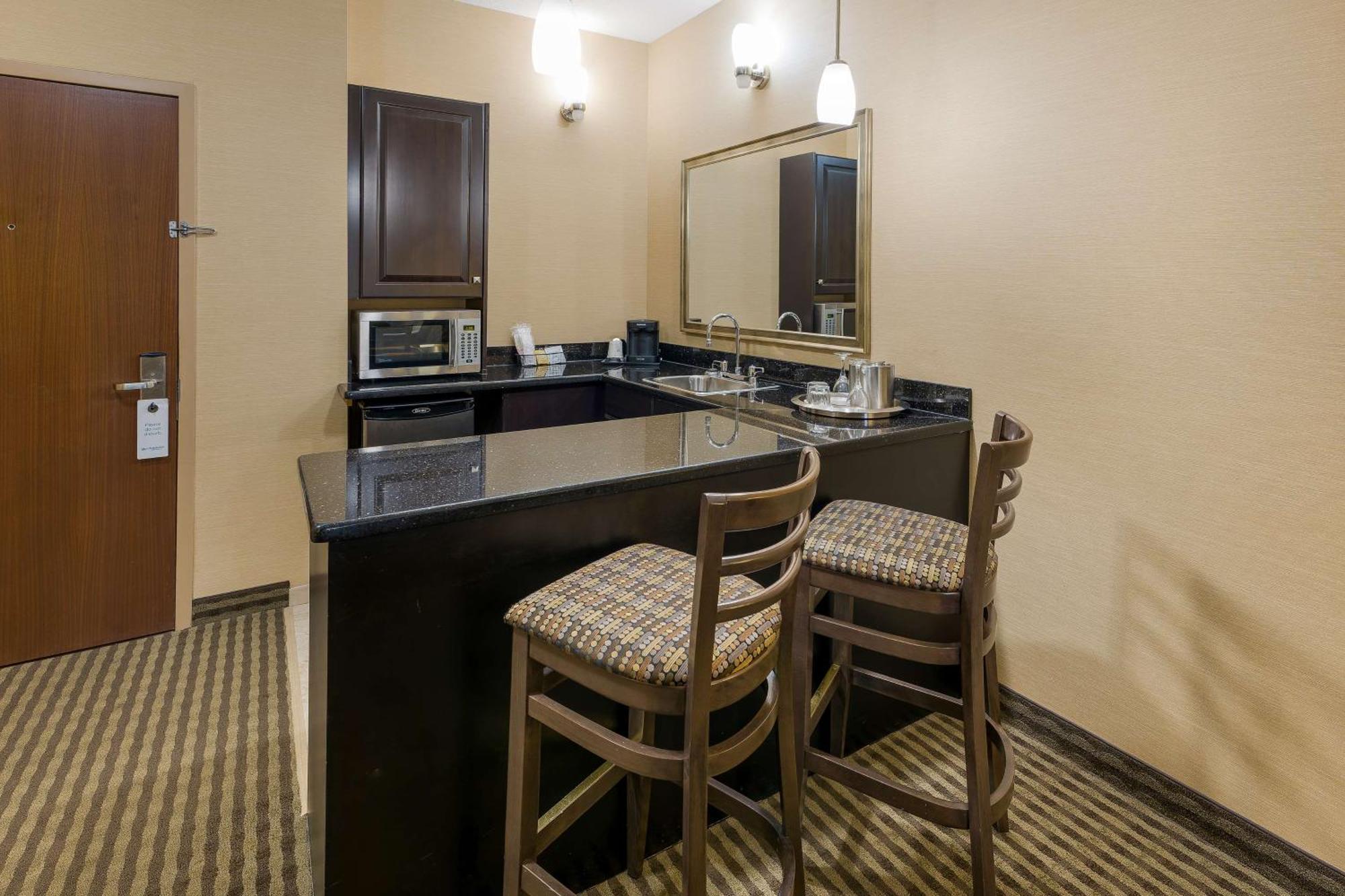 Best Western Sunrise Inn & Suites Stony Plain Ngoại thất bức ảnh